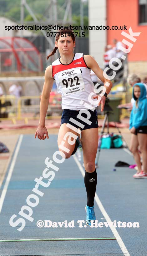 Emma Pringle (Gateshead) wins the senior womens triple jump in the North Eastern Championships, Gateshead International Stadium.  Photos: David T. Hewitson/Sports for All Pics